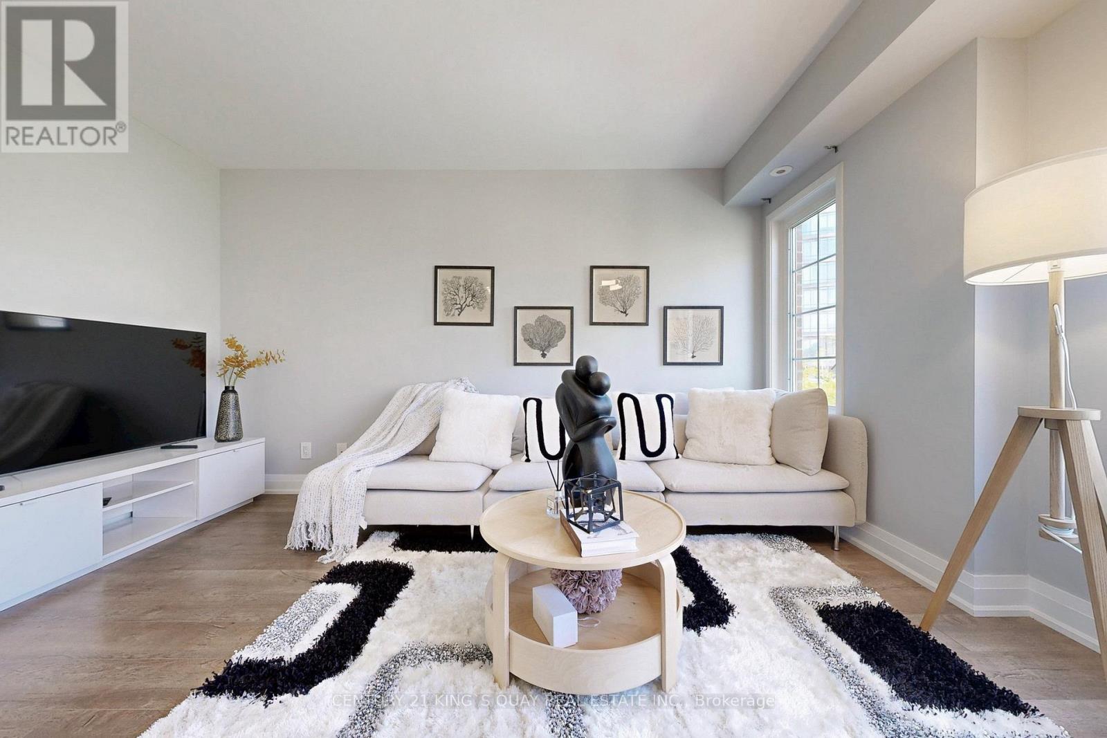 T93 - 9 Windermere Avenue, Toronto, Ontario  M6S 5A4 - Photo 4 - W12201564