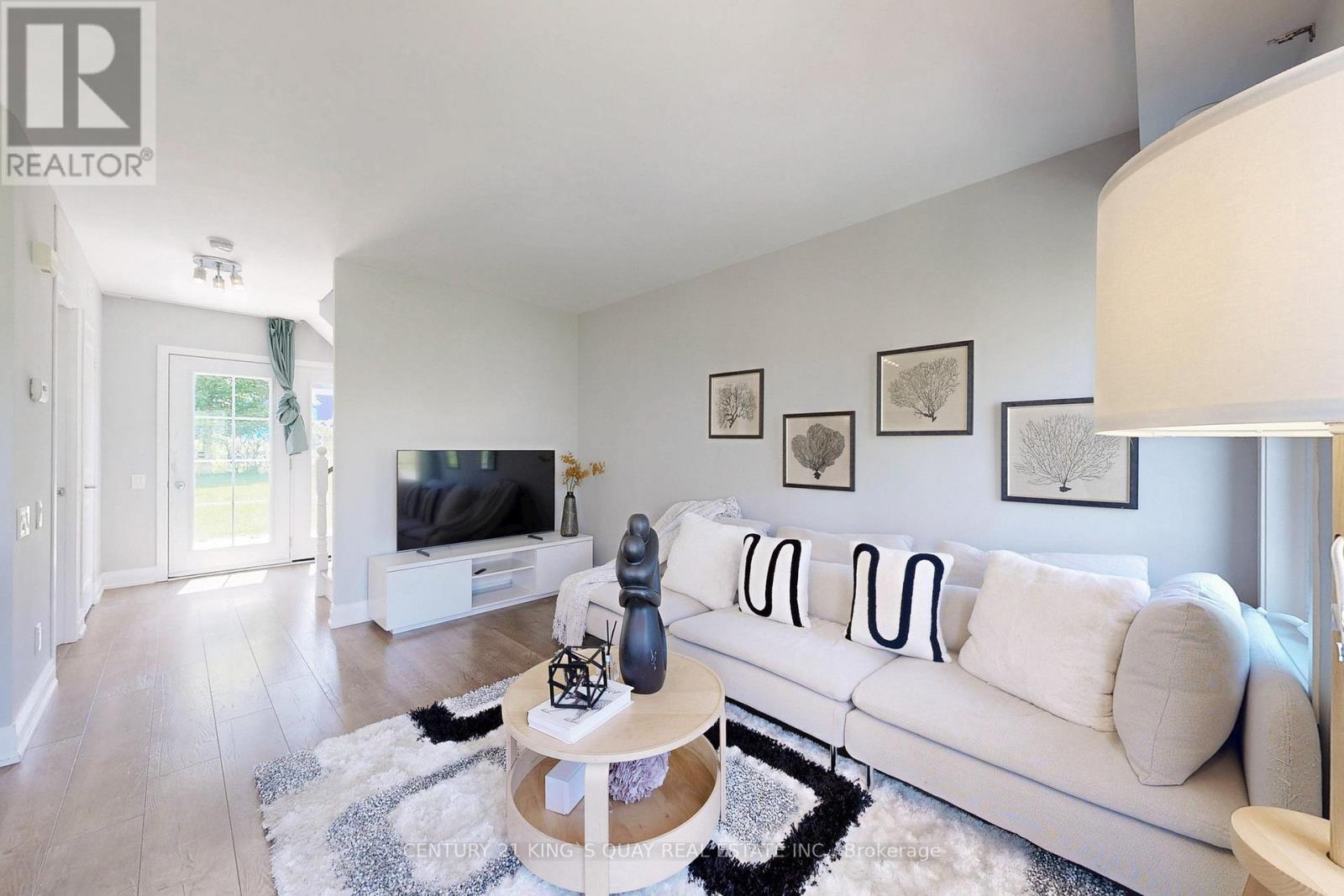 T93 - 9 Windermere Avenue, Toronto, Ontario  M6S 5A4 - Photo 5 - W12201564
