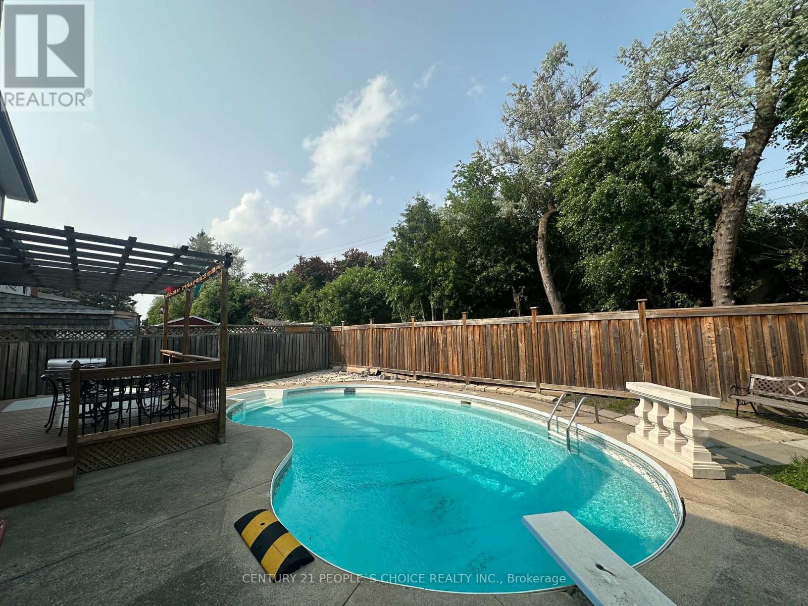 32 Madrid Crescent, Brampton (Central Park), Ontario  L6S 2X4 - Photo 48 - W12201591