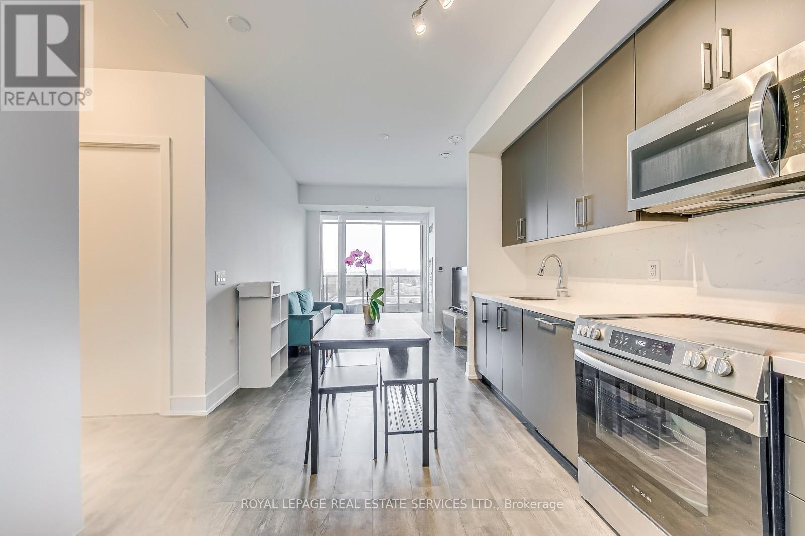 238 - 2450 Old Bronte Road, Oakville, Ontario  L6M 5P6 - Photo 4 - W12201619