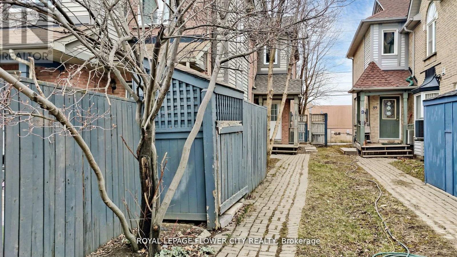 101 Chipmunk Crescent, Brampton (Sandringham-Wellington), Ontario  L6R 1B4 - Photo 43 - W12201646