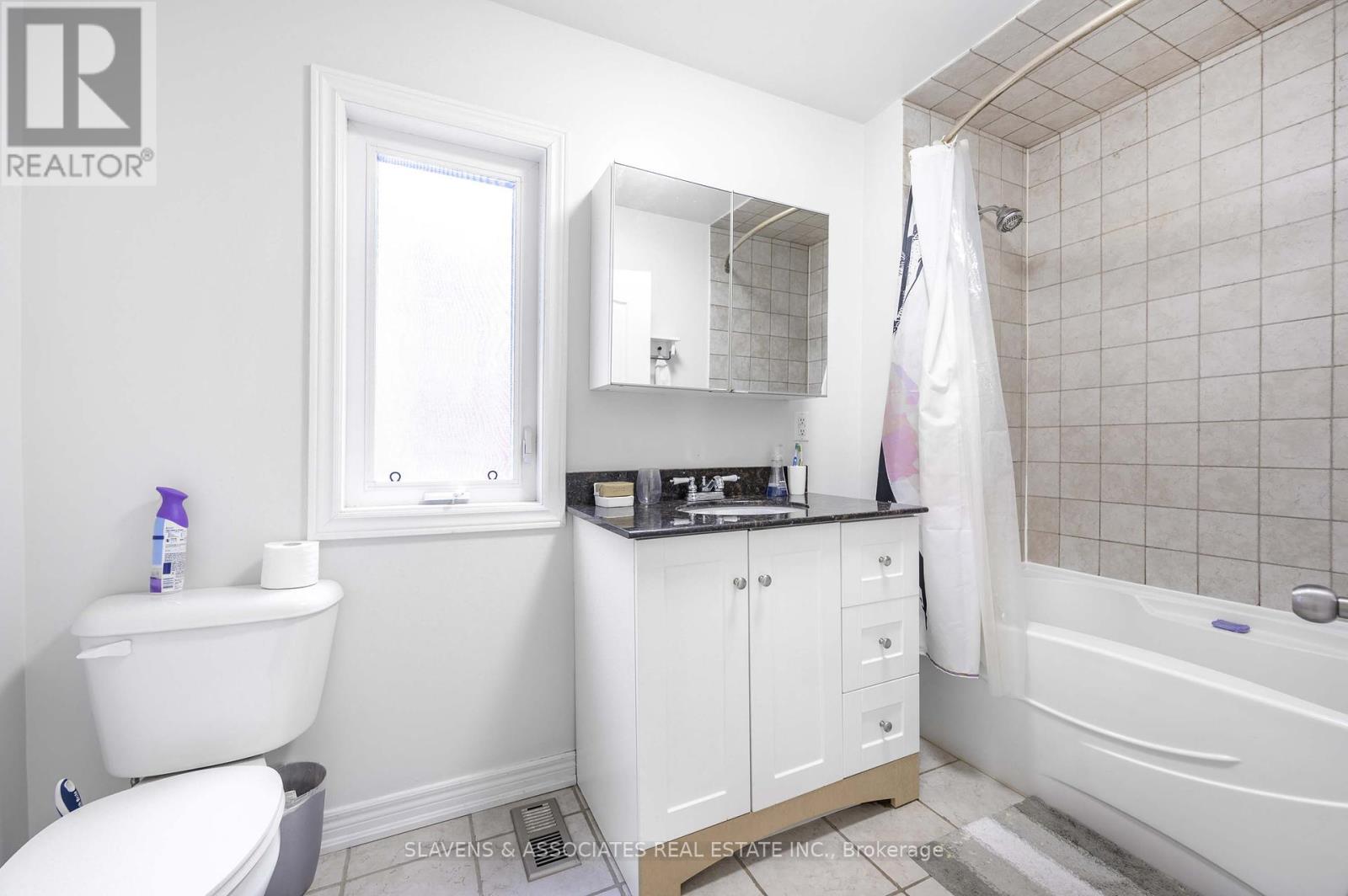 443 Concord Avenue, Toronto (Dovercourt-Wallace Emerson-Junction), Ontario  M6H 2P9 - Photo 19 - W12201662