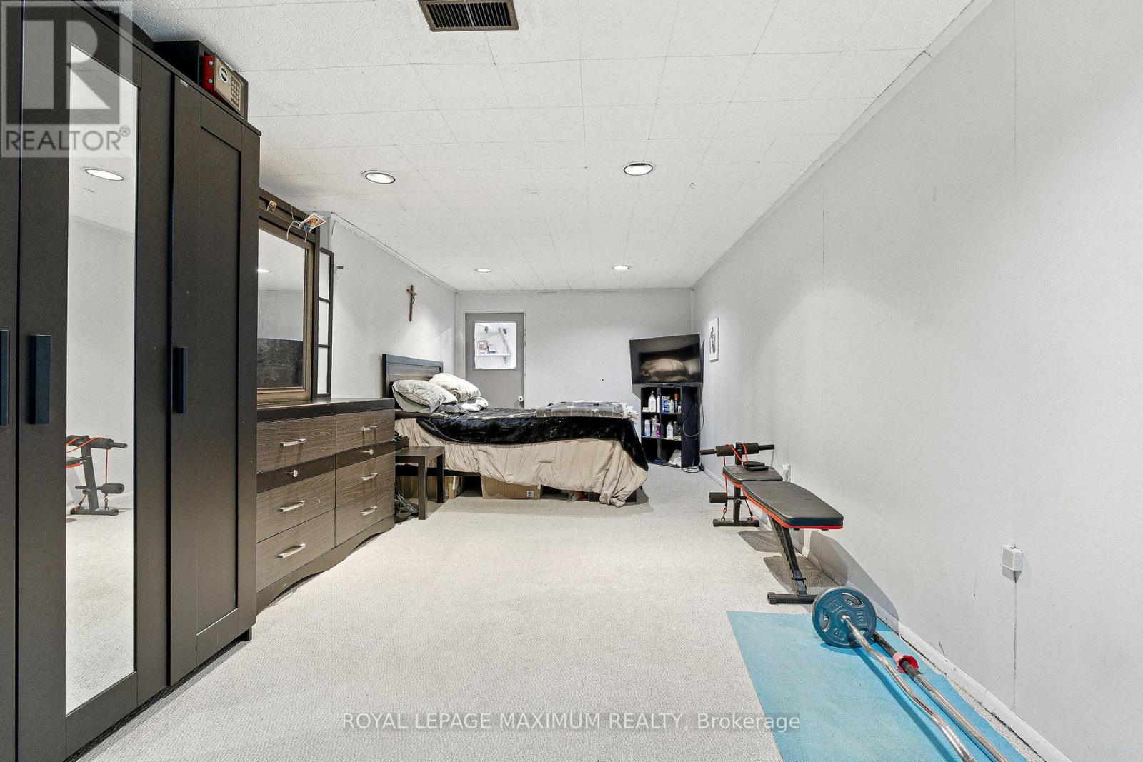 32 Fennimore Crescent, Toronto, Ontario  M3N 1G8 - Photo 30 - W12201677