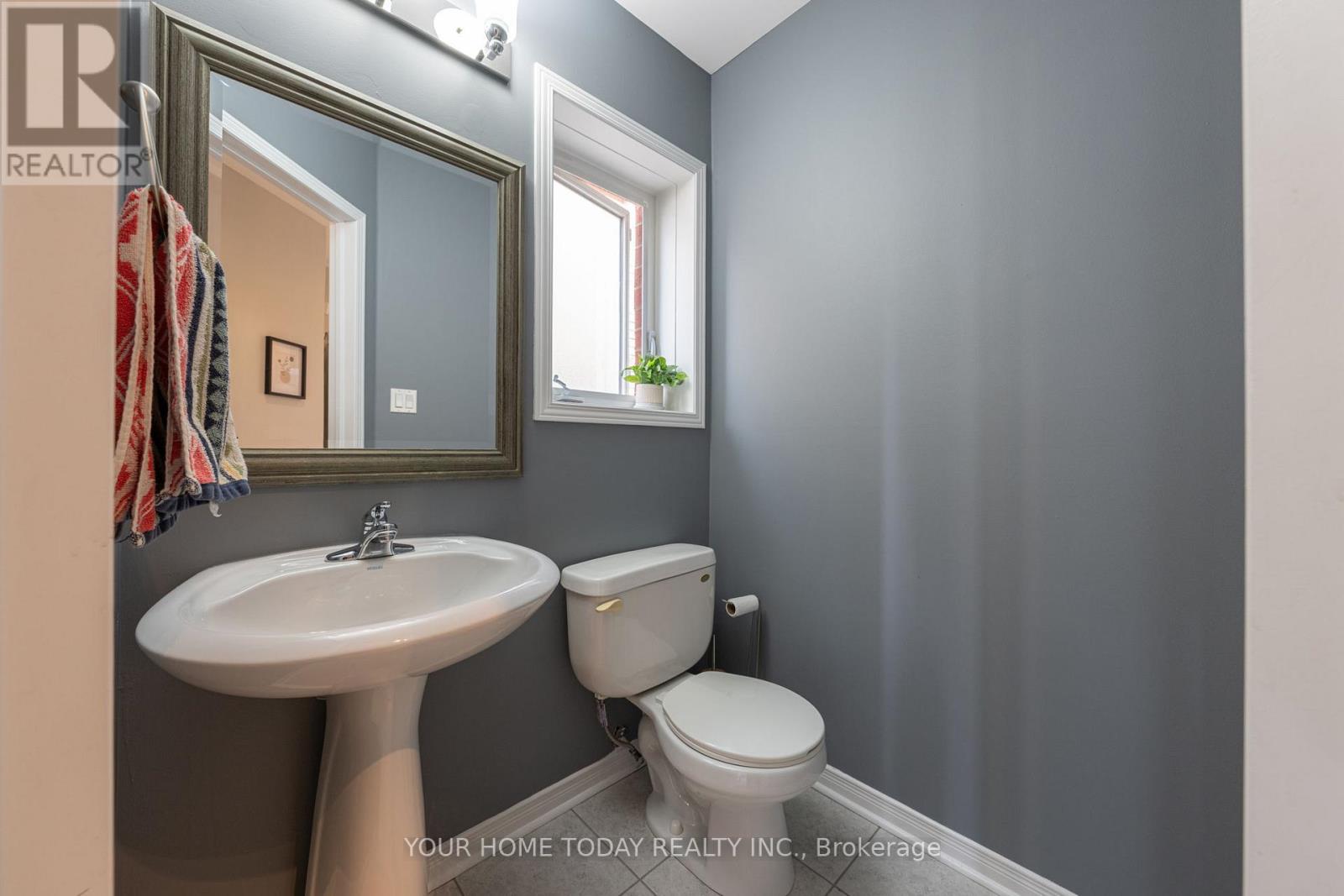 17 Chetholme Place, Halton Hills, Ontario  L7G 0B5 - Photo 21 - W12201729