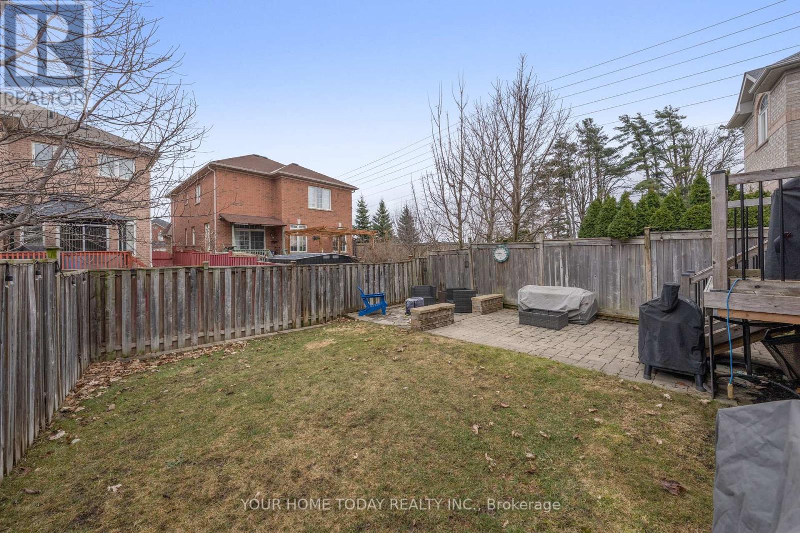17 Chetholme Place, Halton Hills, Ontario  L7G 0B5 - Photo 47 - W12201729