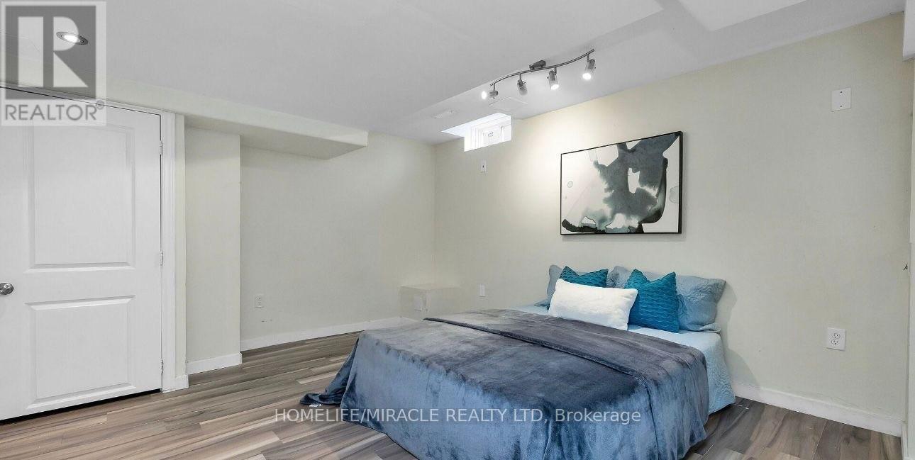 Lower - 1686 Samuelson Circle, Mississauga (Meadowvale Village), Ontario  L5N 7Z7 - Photo 2 - W12201760