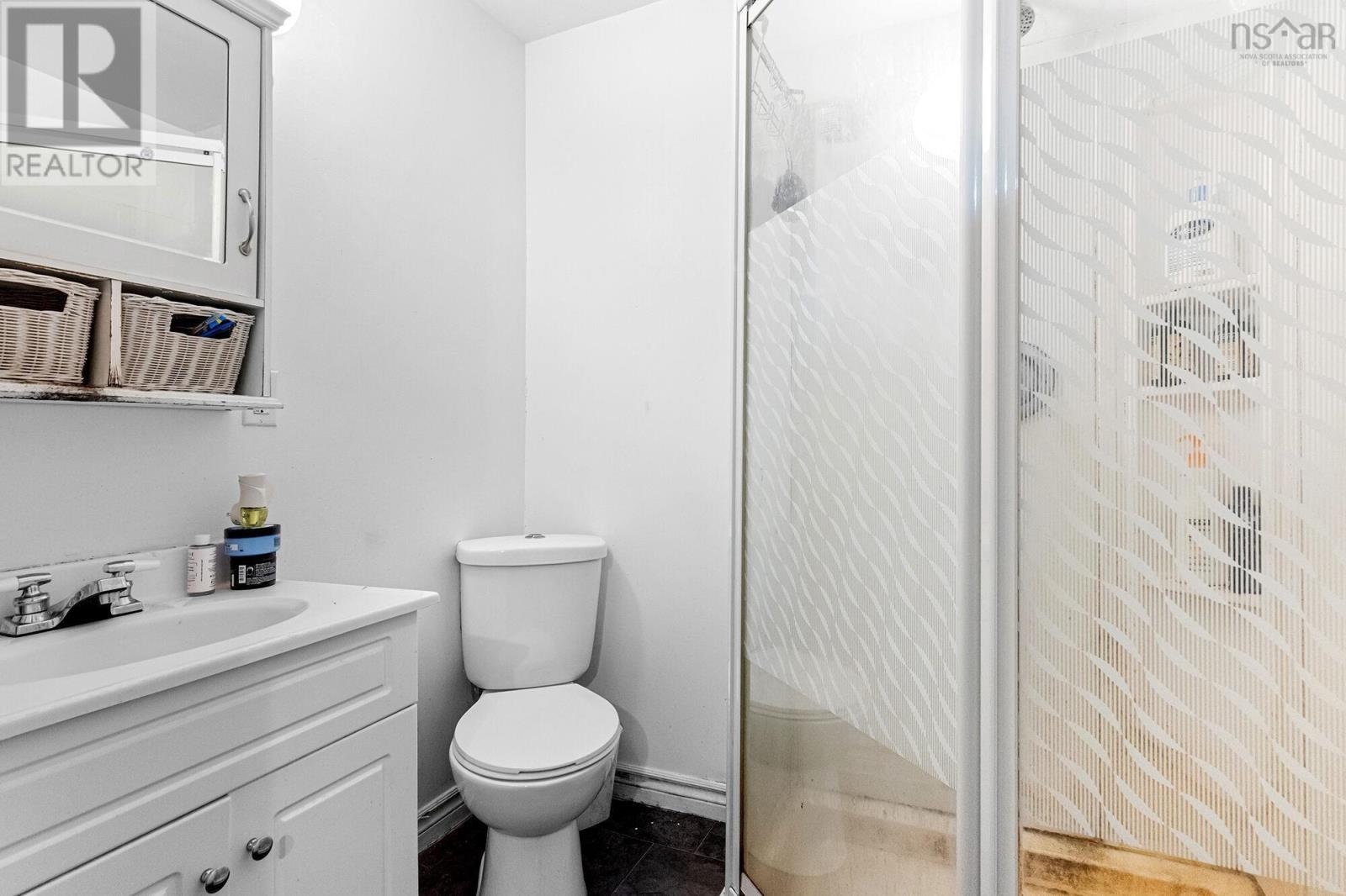 12 Fir Tree Lane, Halifax Regional Municipality, Nova Scotia  B3T 1J9 - Photo 26 - 202513630