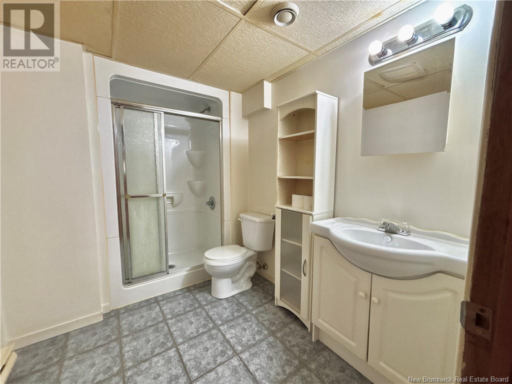 784 St Pierre, Beresford, New Brunswick  E8K 1S1 - Photo 23 - NB118441