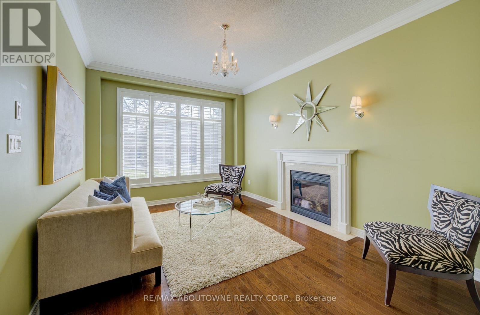 1521 Craigleith Road, Oakville, Ontario  L6H 7W3 - Photo 15 - W12200645