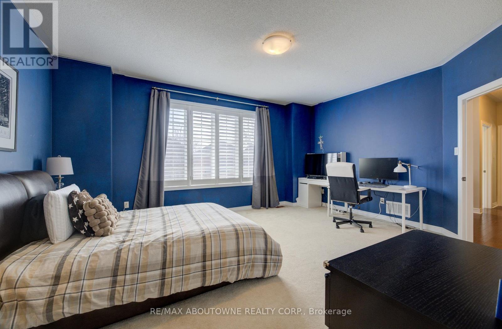 1521 Craigleith Road, Oakville, Ontario  L6H 7W3 - Photo 25 - W12200645