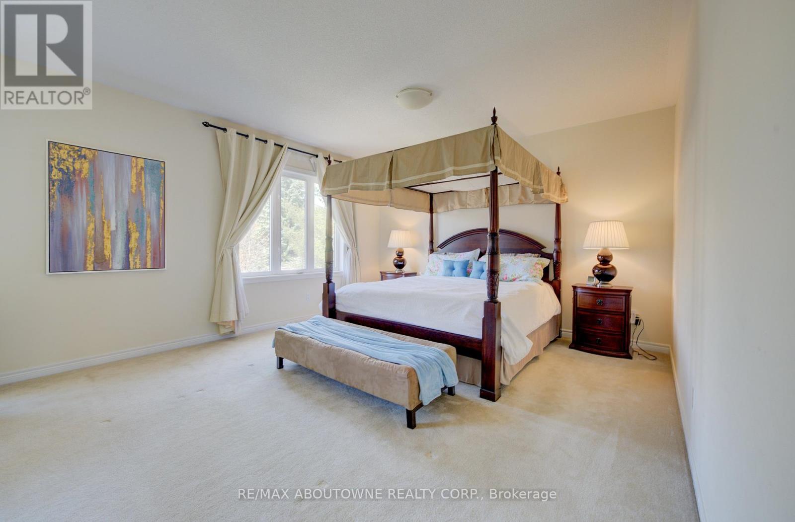 1521 Craigleith Road, Oakville, Ontario  L6H 7W3 - Photo 18 - W12200645