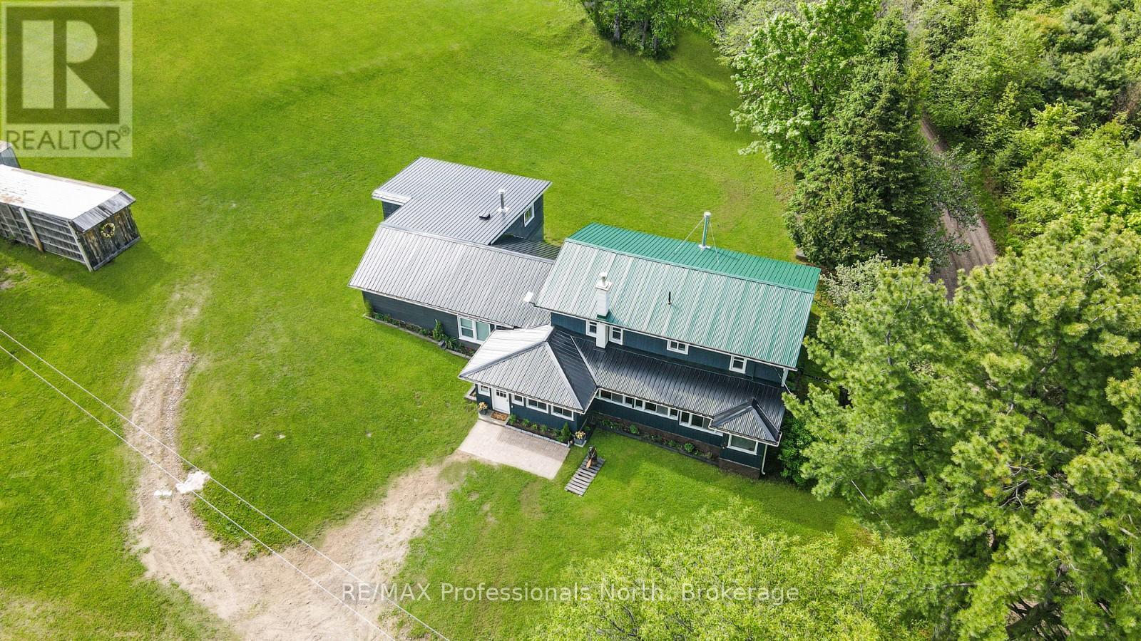1896 Paynes Road, Highlands East, Ontario  K0L 2Y0 - Photo 2 - X12201789