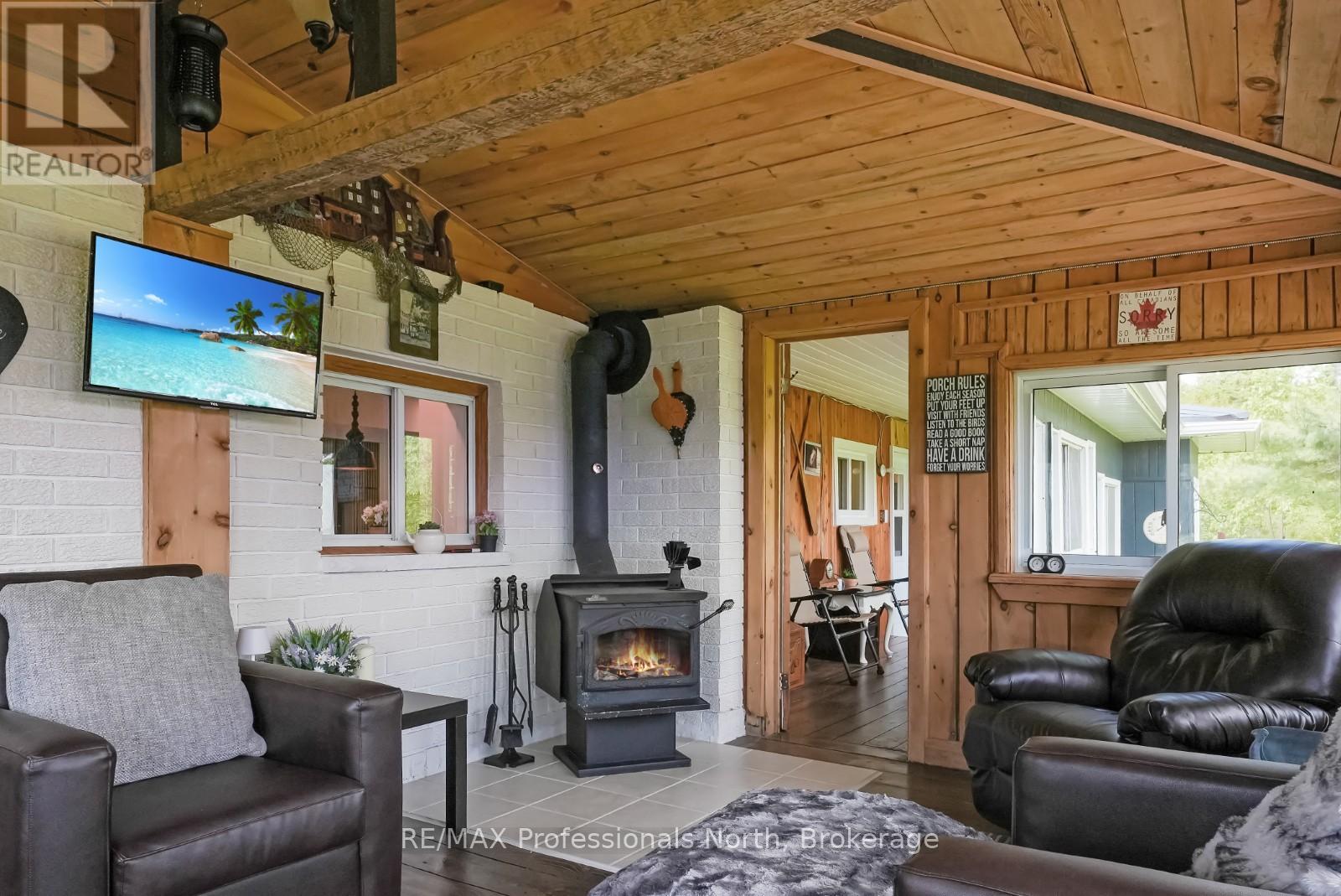 1896 Paynes Road, Highlands East, Ontario  K0L 2Y0 - Photo 4 - X12201789