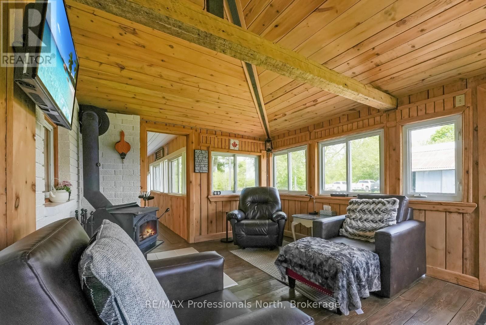 1896 Paynes Road, Highlands East, Ontario  K0L 2Y0 - Photo 6 - X12201789