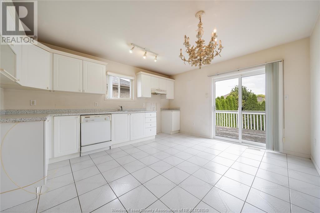 4280 Masotti, Windsor, Ontario  N9G 2V4 - Photo 12 - 25014273