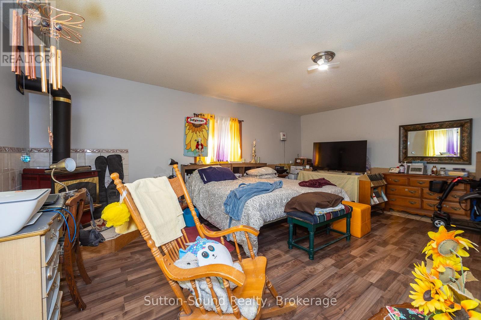 351 14th Street E, Owen Sound, Ontario  N4K 1W8 - Photo 10 - X12201820