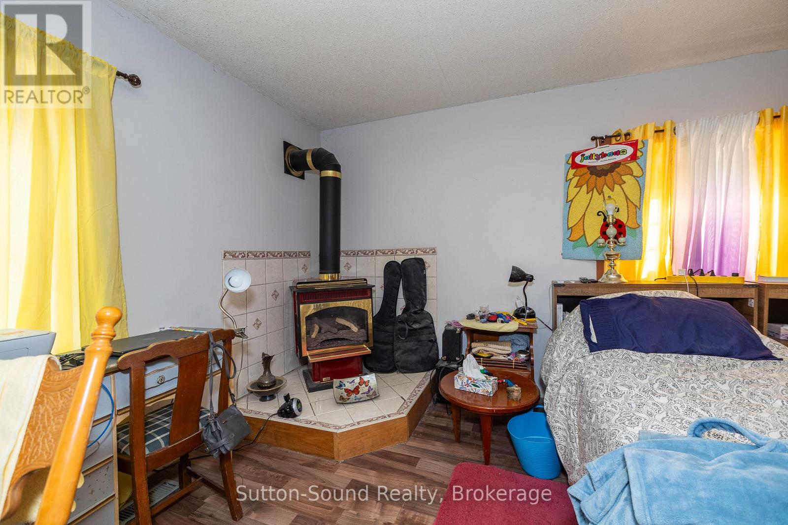 351 14th Street E, Owen Sound, Ontario  N4K 1W8 - Photo 11 - X12201820