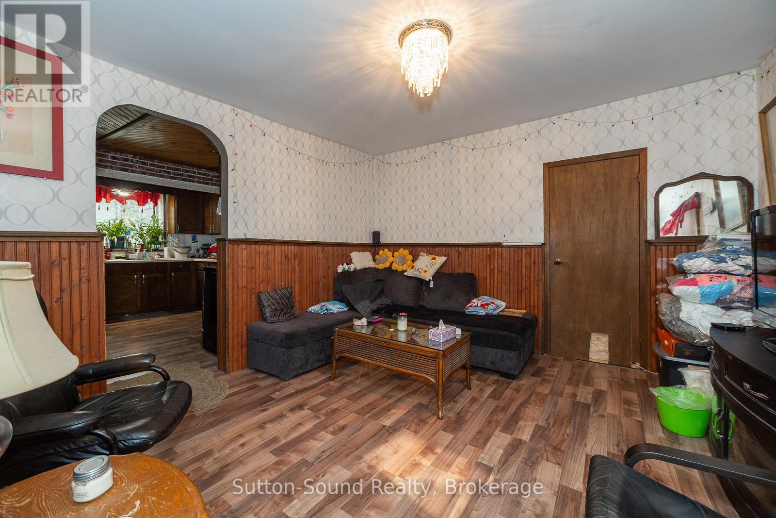 351 14th Street E, Owen Sound, Ontario  N4K 1W8 - Photo 17 - X12201820