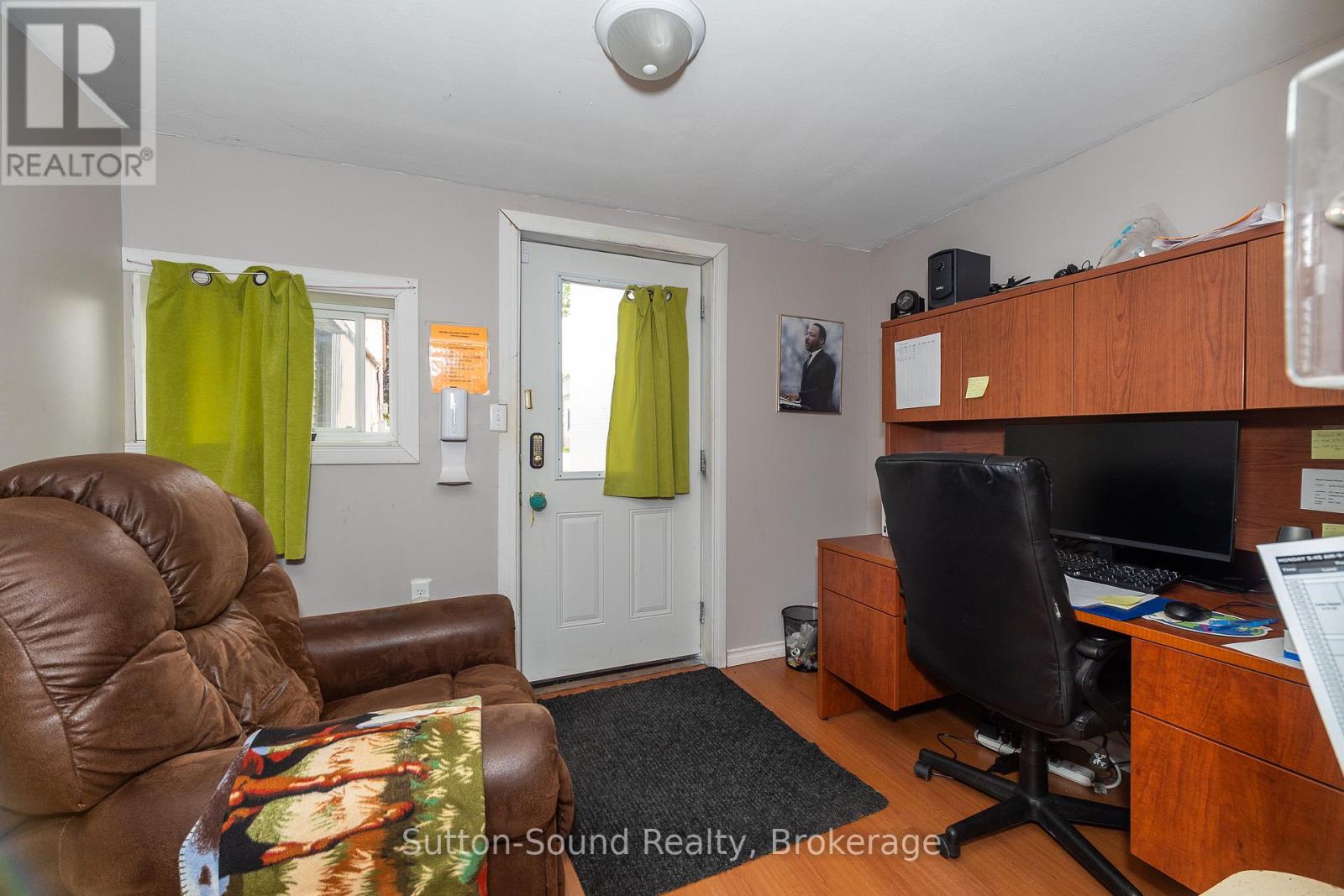 351 14th Street E, Owen Sound, Ontario  N4K 1W8 - Photo 42 - X12201820