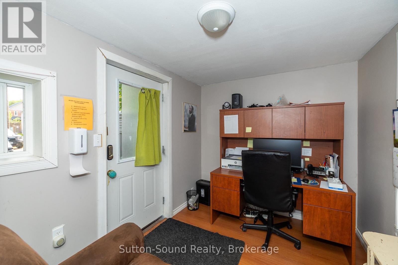 351 14th Street E, Owen Sound, Ontario  N4K 1W8 - Photo 43 - X12201820
