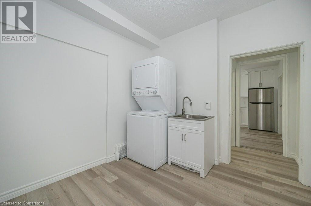 60 George Street, Waterloo, Ontario  N2J 1K7 - Photo 27 - 40713677