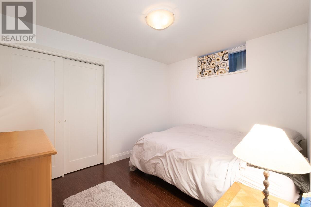 Listing Picture 29 of 36 : 117 W 26TH AVENUE, Vancouver / 溫哥華 - 魯藝地產 Yvonne Lu Group - MLS Medallion Club Member