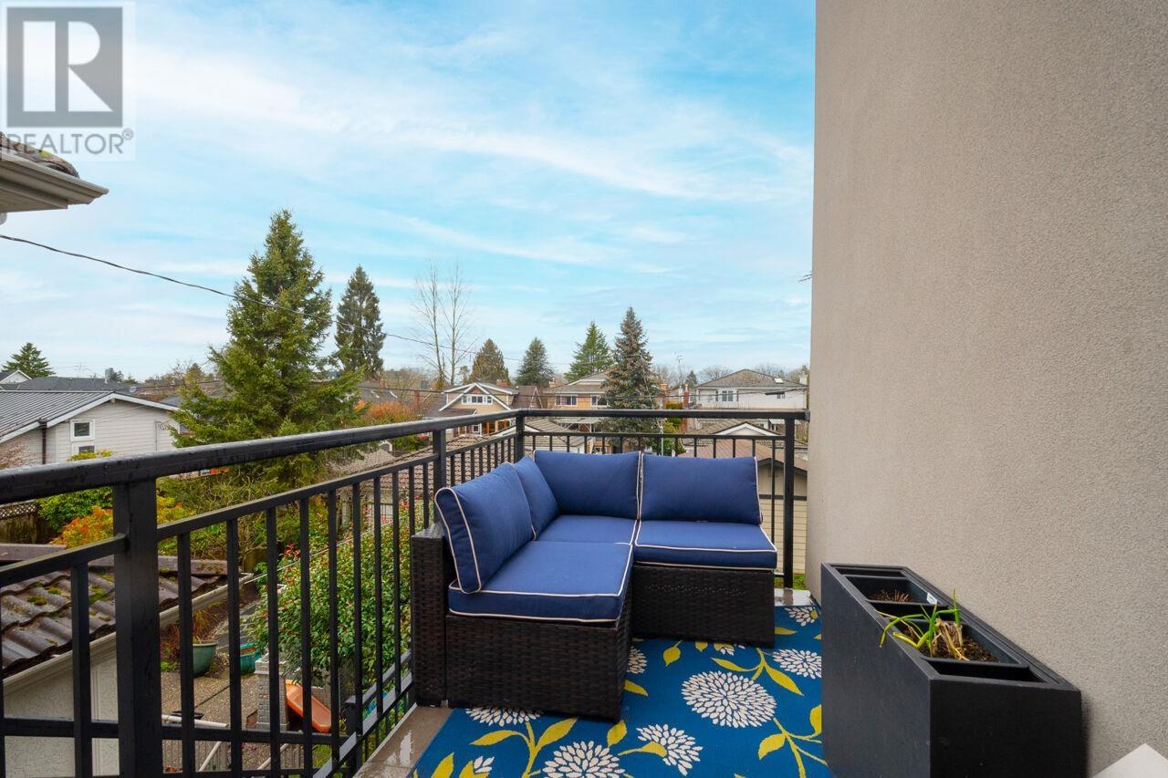 Listing Picture 12 of 36 : 117 W 26TH AVENUE, Vancouver / 溫哥華 - 魯藝地產 Yvonne Lu Group - MLS Medallion Club Member