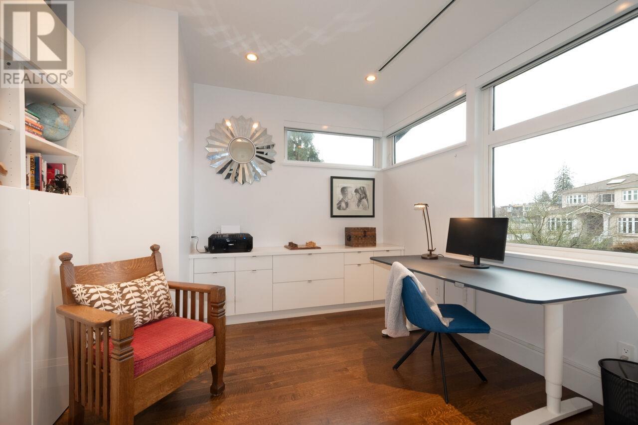 Listing Picture 10 of 36 : 117 W 26TH AVENUE, Vancouver / 溫哥華 - 魯藝地產 Yvonne Lu Group - MLS Medallion Club Member