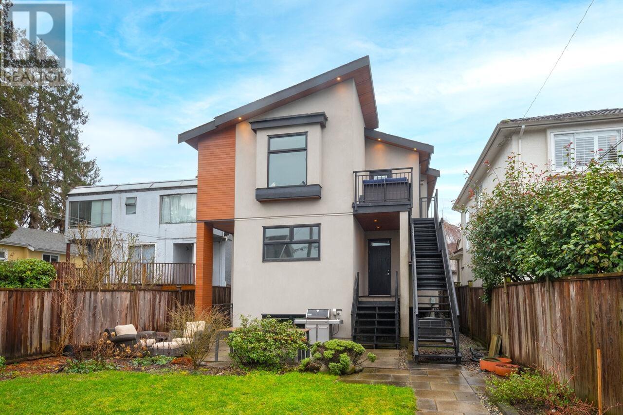 Listing Picture 31 of 36 : 117 W 26TH AVENUE, Vancouver / 溫哥華 - 魯藝地產 Yvonne Lu Group - MLS Medallion Club Member