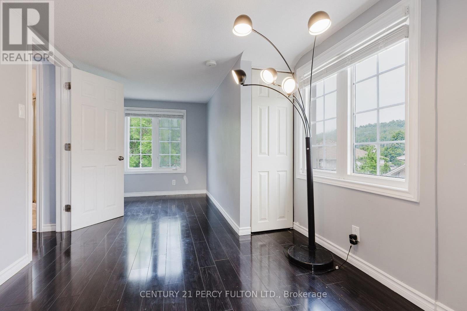 9 New Mountain Road, Hamilton, Ontario  L8G 2R4 - Photo 28 - X12201534