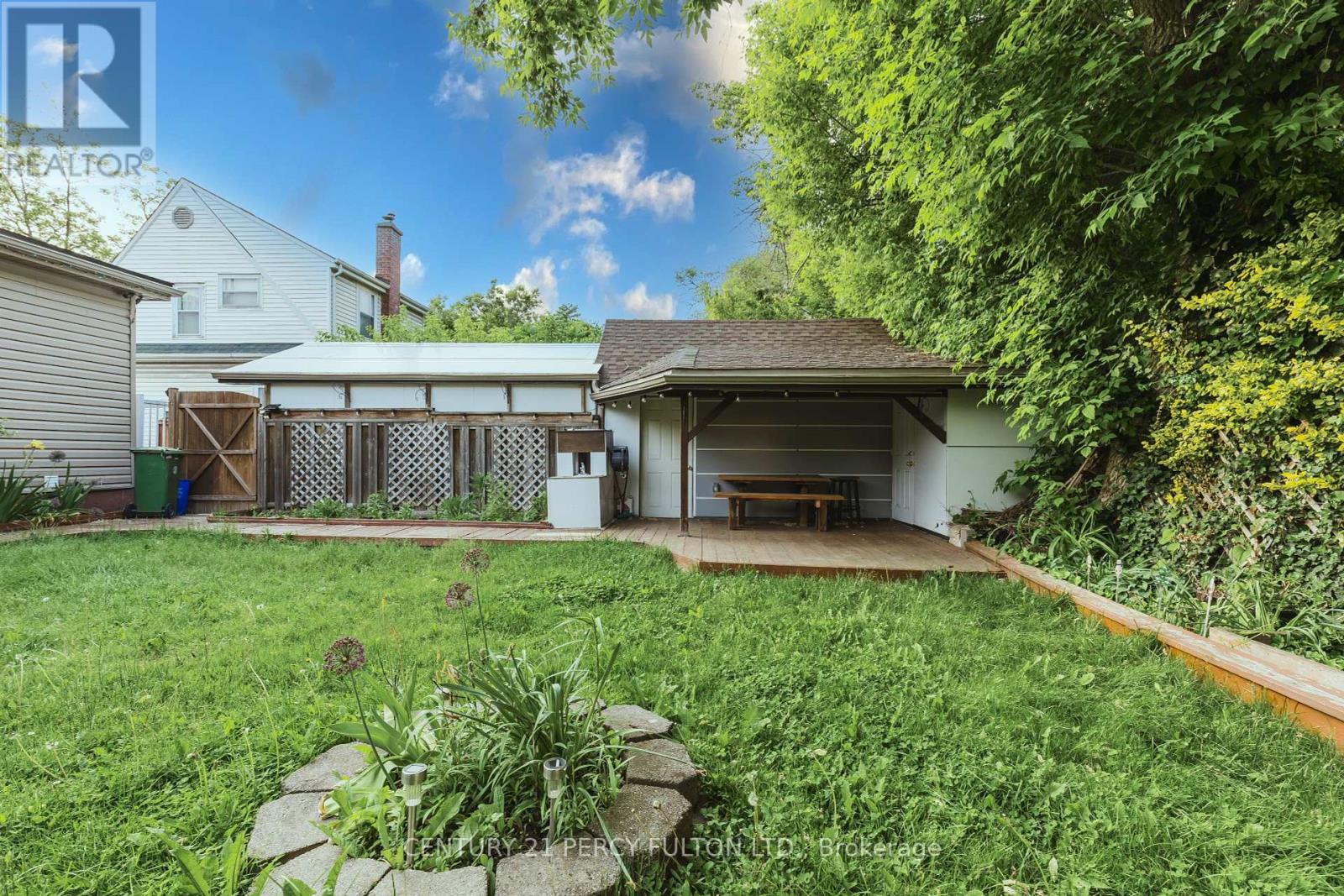 9 New Mountain Road, Hamilton, Ontario  L8G 2R4 - Photo 41 - X12201534