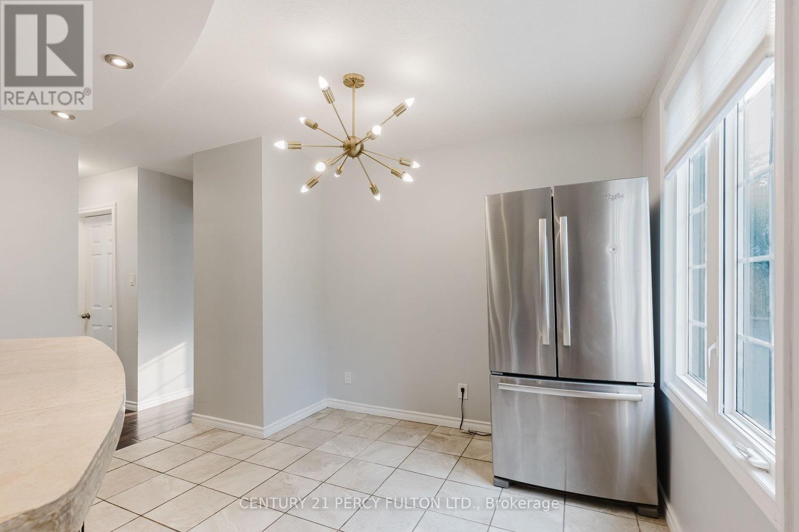 9 New Mountain Road, Hamilton, Ontario  L8G 2R4 - Photo 16 - X12201536