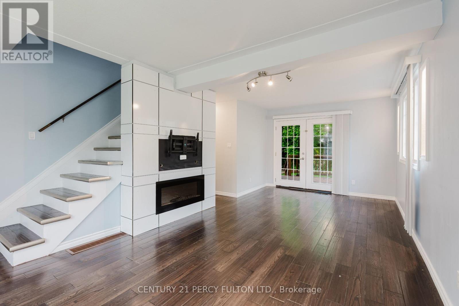 9 New Mountain Road, Hamilton, Ontario  L8G 2R4 - Photo 24 - X12201536