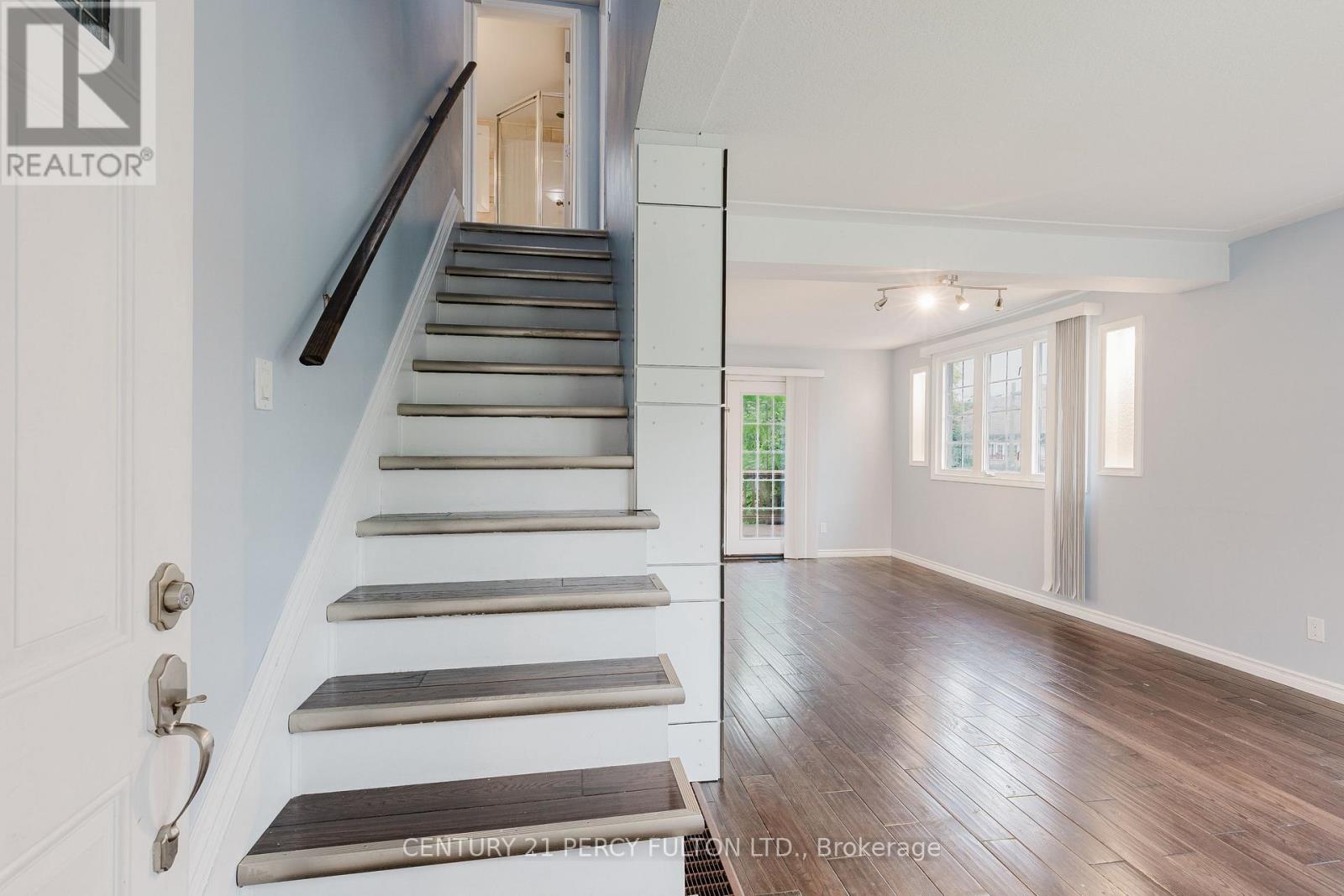 9 New Mountain Road, Hamilton, Ontario  L8G 2R4 - Photo 26 - X12201536