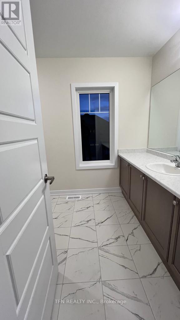 30 Daisy Lane, Thorold, Ontario  L3B 5N5 - Photo 24 - X12201552