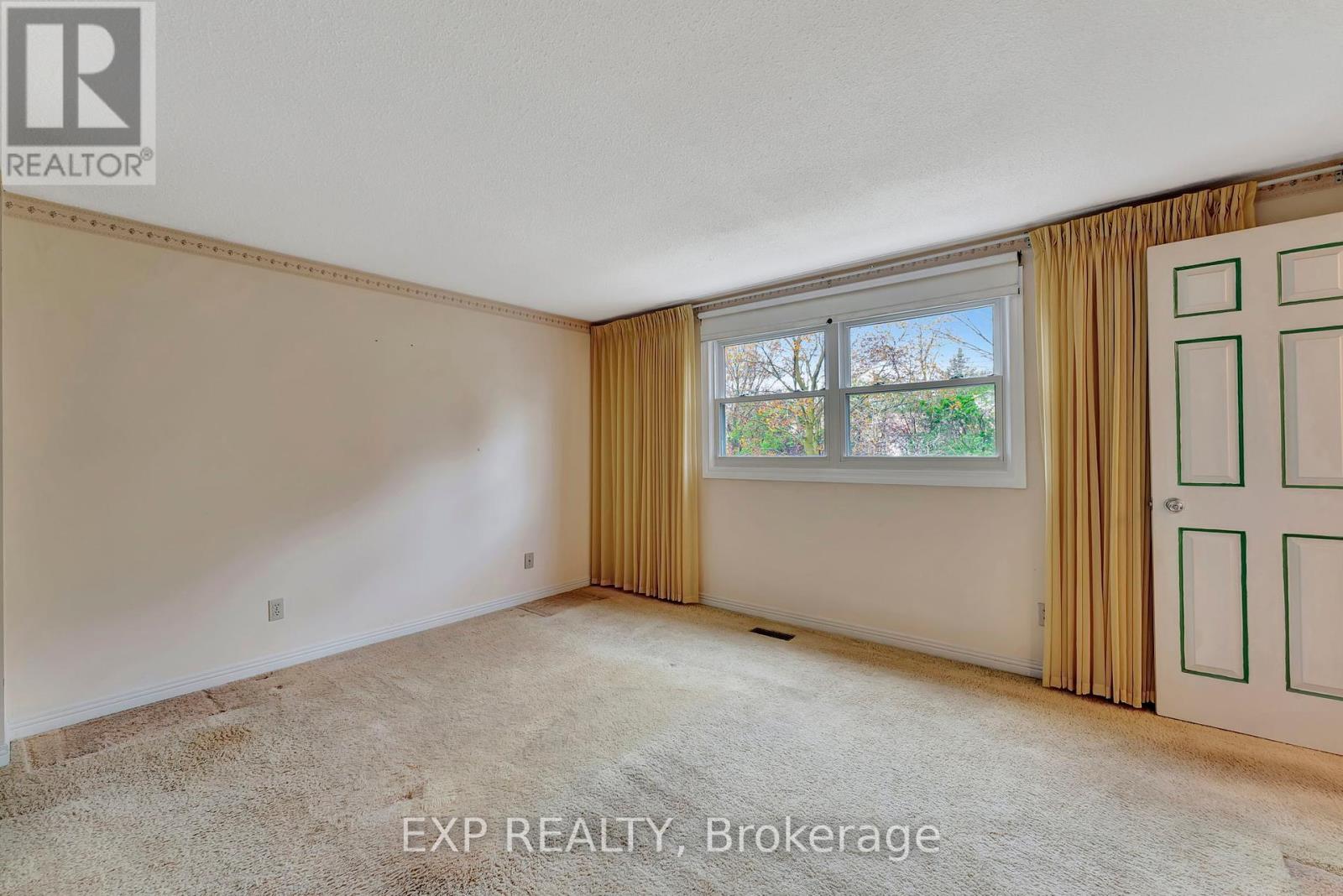 165 Harvard Road, Waterloo, Ontario  N2J 3V4 - Photo 19 - X12201558