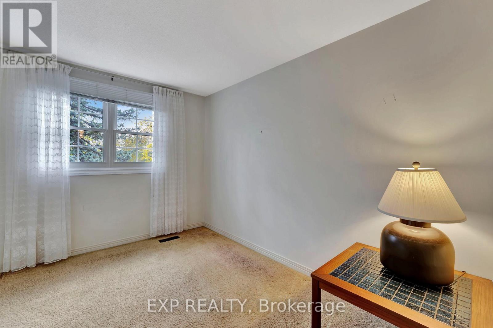 165 Harvard Road, Waterloo, Ontario  N2J 3V4 - Photo 24 - X12201558