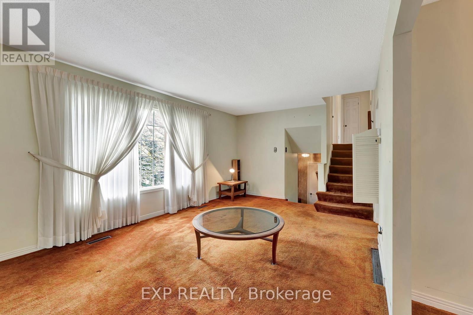 165 Harvard Road, Waterloo, Ontario  N2J 3V4 - Photo 7 - X12201558
