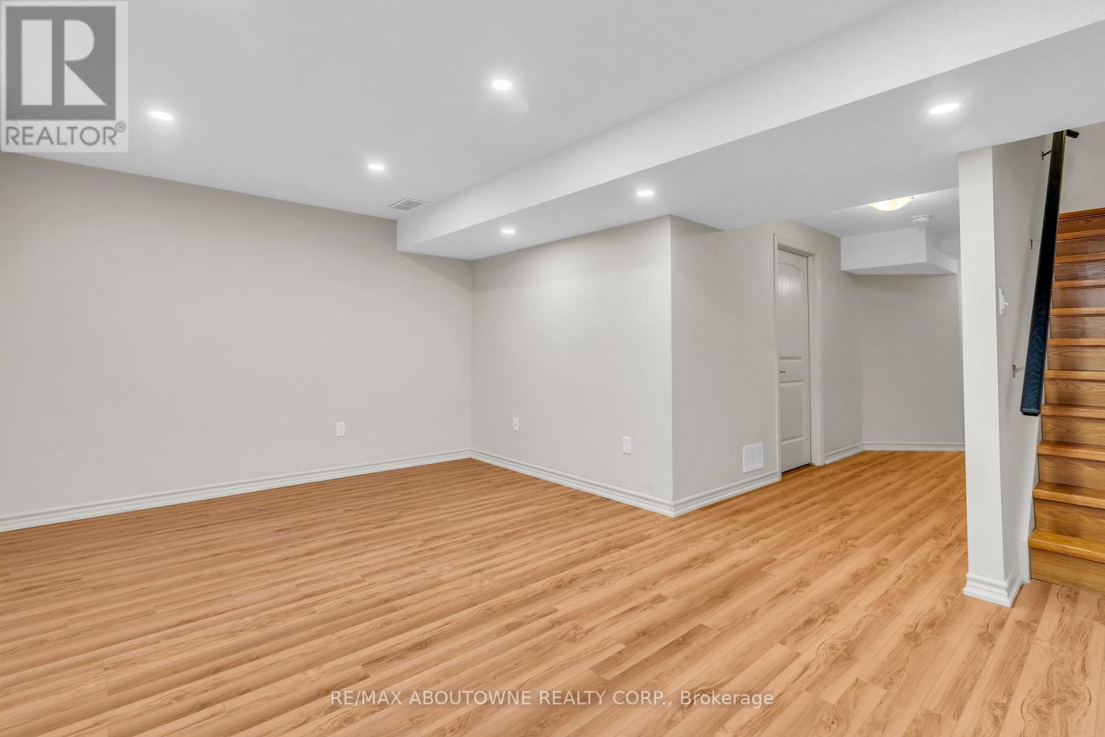 2 Lambeth Way, Guelph, Ontario  N1L 0H1 - Photo 32 - X12201581