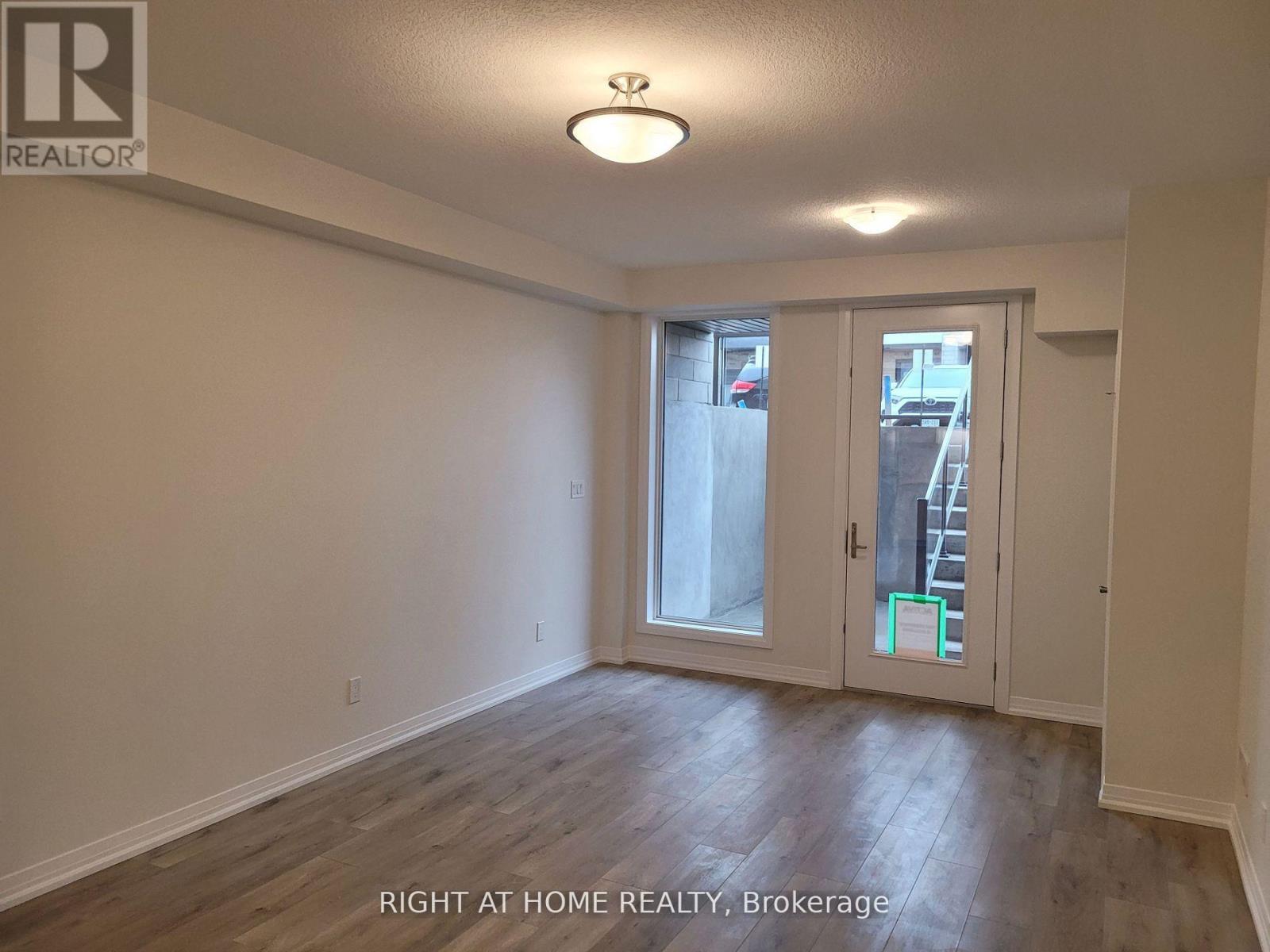 79a - 261 Woodbine Avenue, Kitchener, Ontario  N2R 0S7 - Photo 8 - X12201703