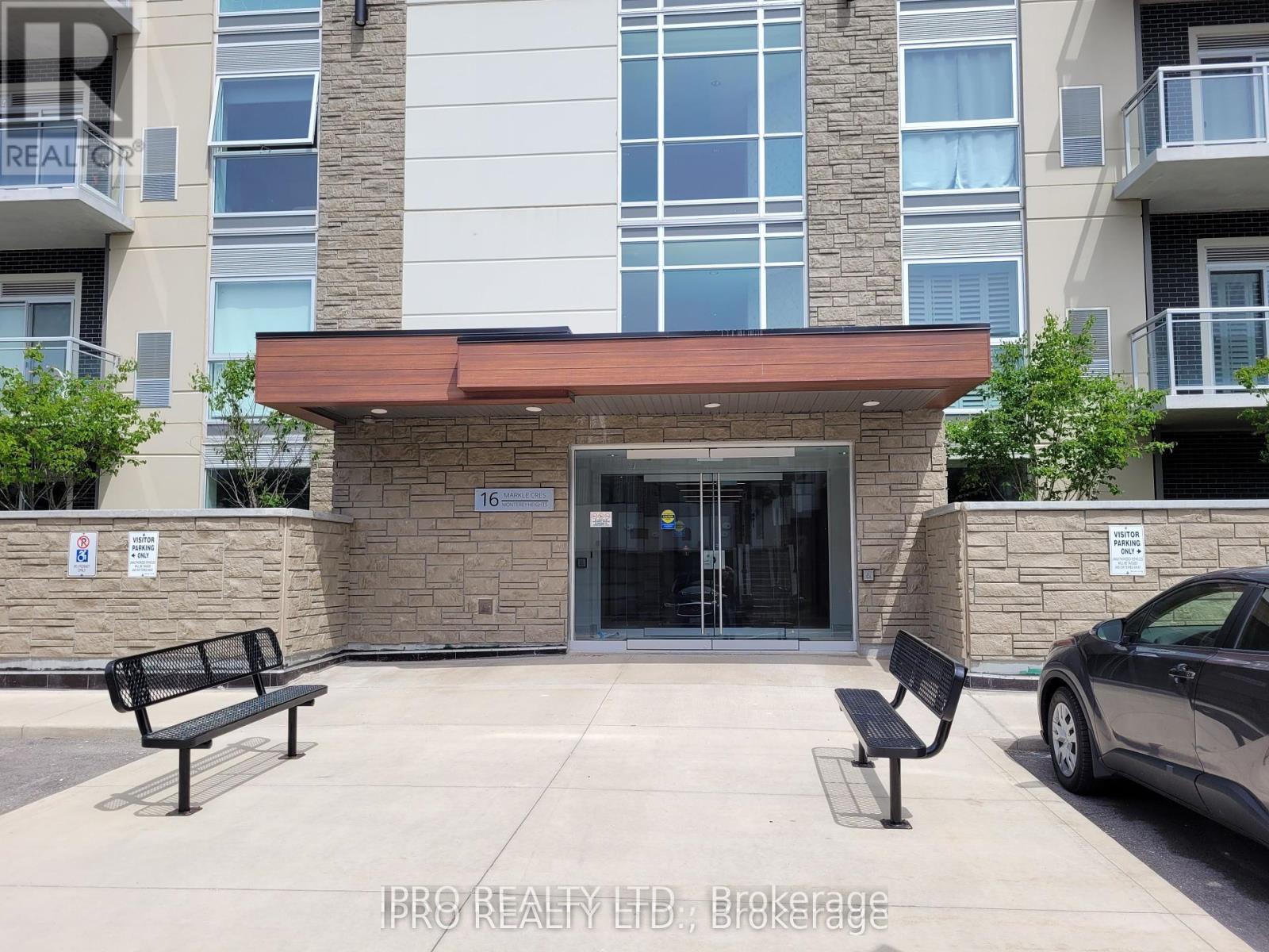 Property at 301 - 16 MARKLE CRESCENT image 2
