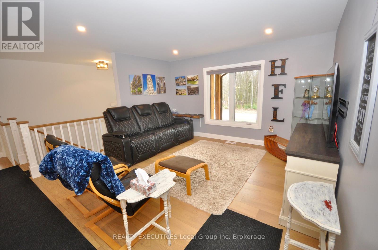 135 Hillside Lake Road, North Bay, Ontario  P1B 8G2 - Photo 10 - X12126712
