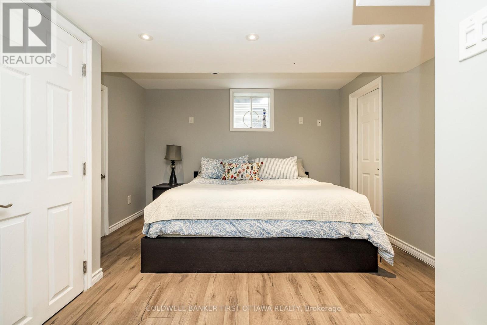 170 Flowing Creek Circle, Ottawa, Ontario  K2M 0K2 - Photo 31 - X12201876