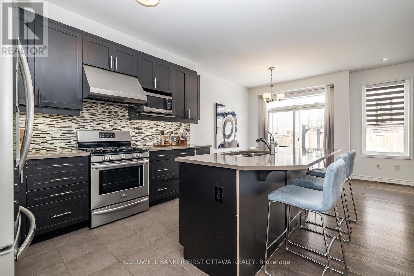 170 Flowing Creek Circle, Ottawa, Ontario  K2M 0K2 - Photo 6 - X12201876