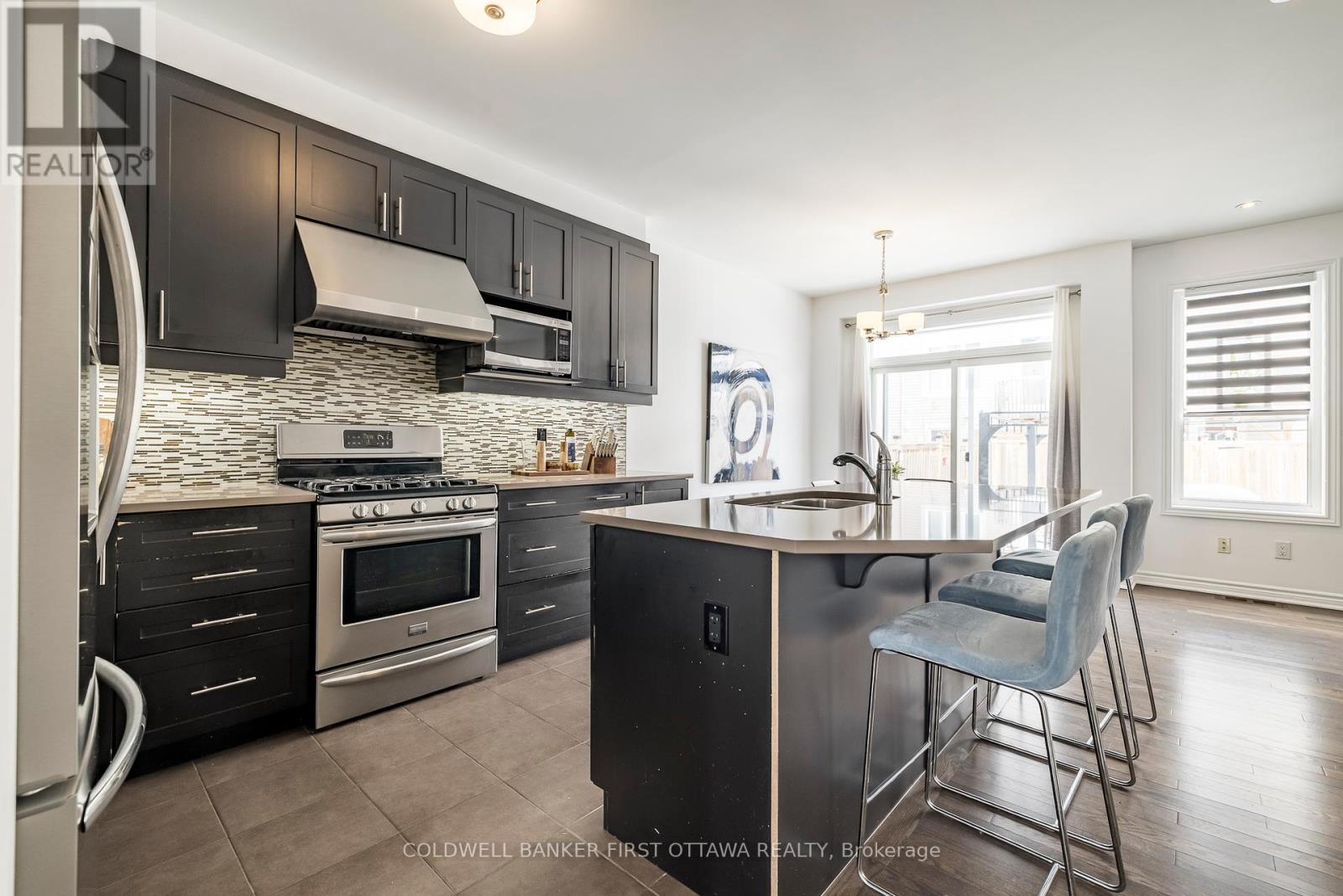 170 Flowing Creek Circle, Ottawa, Ontario  K2M 0K2 - Photo 7 - X12201876
