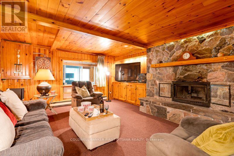 1102 Ebbs Bay Road, Drummond/north Elmsley, Ontario  K7C 0C5 - Photo 17 - X12201878