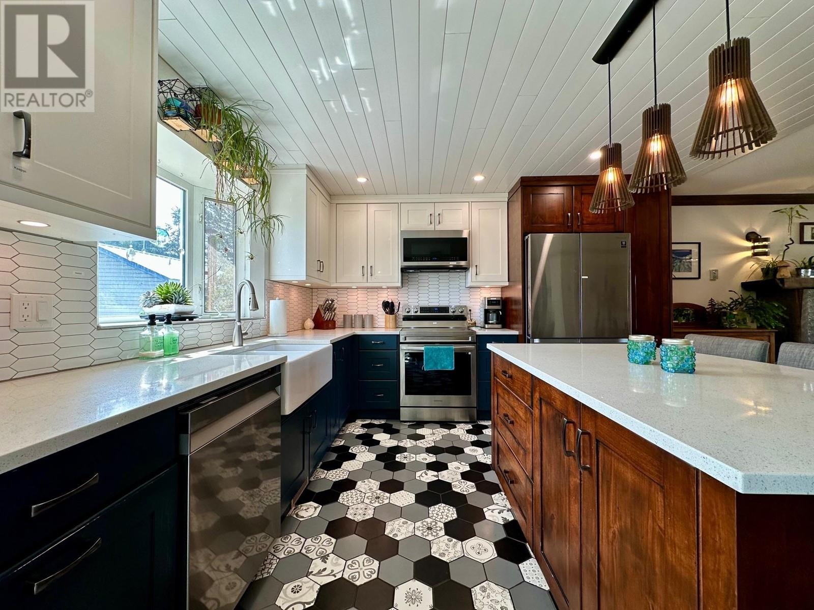2804 Olsson Road, Houston, British Columbia  V0J 1Z0 - Photo 15 - R3012236