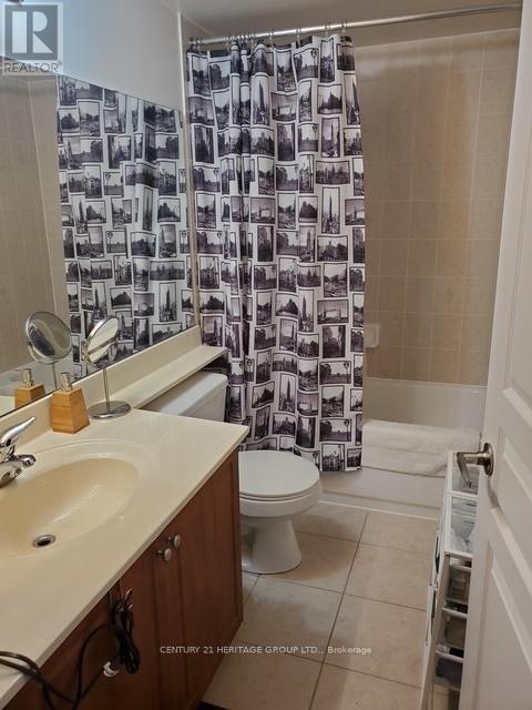 714 - 330 Red Maple Road, Richmond Hill, Ontario  L4C 0T6 - Photo 11 - N12201498