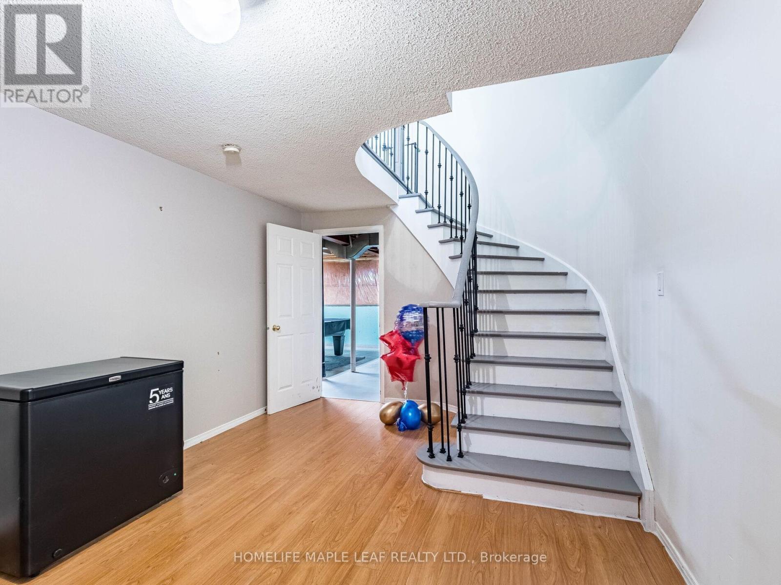 165 Bristol Road E, Mississauga, Ontario  L4Z 3V3 - Photo 22 - W12187392