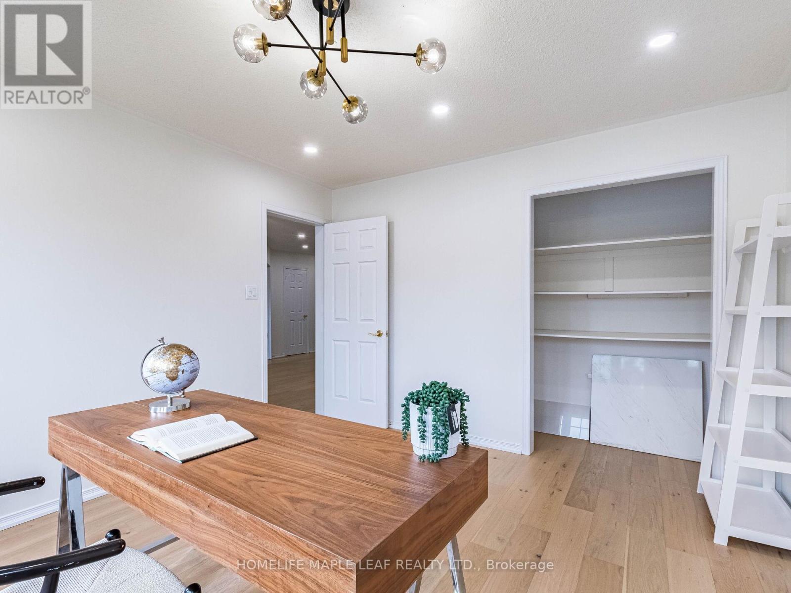 165 Bristol Road E, Mississauga, Ontario  L4Z 3V3 - Photo 27 - W12187392